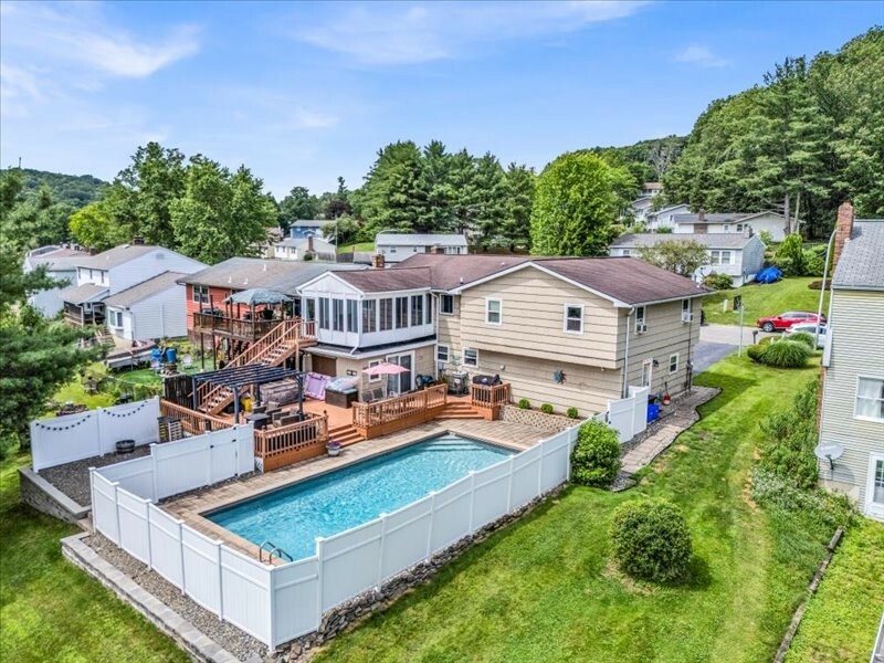 Property Photo:  811 Jennifer Lane  NY 13760 