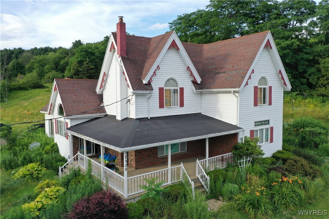 Property Photo: 7320 E Flats Road NY 14729
