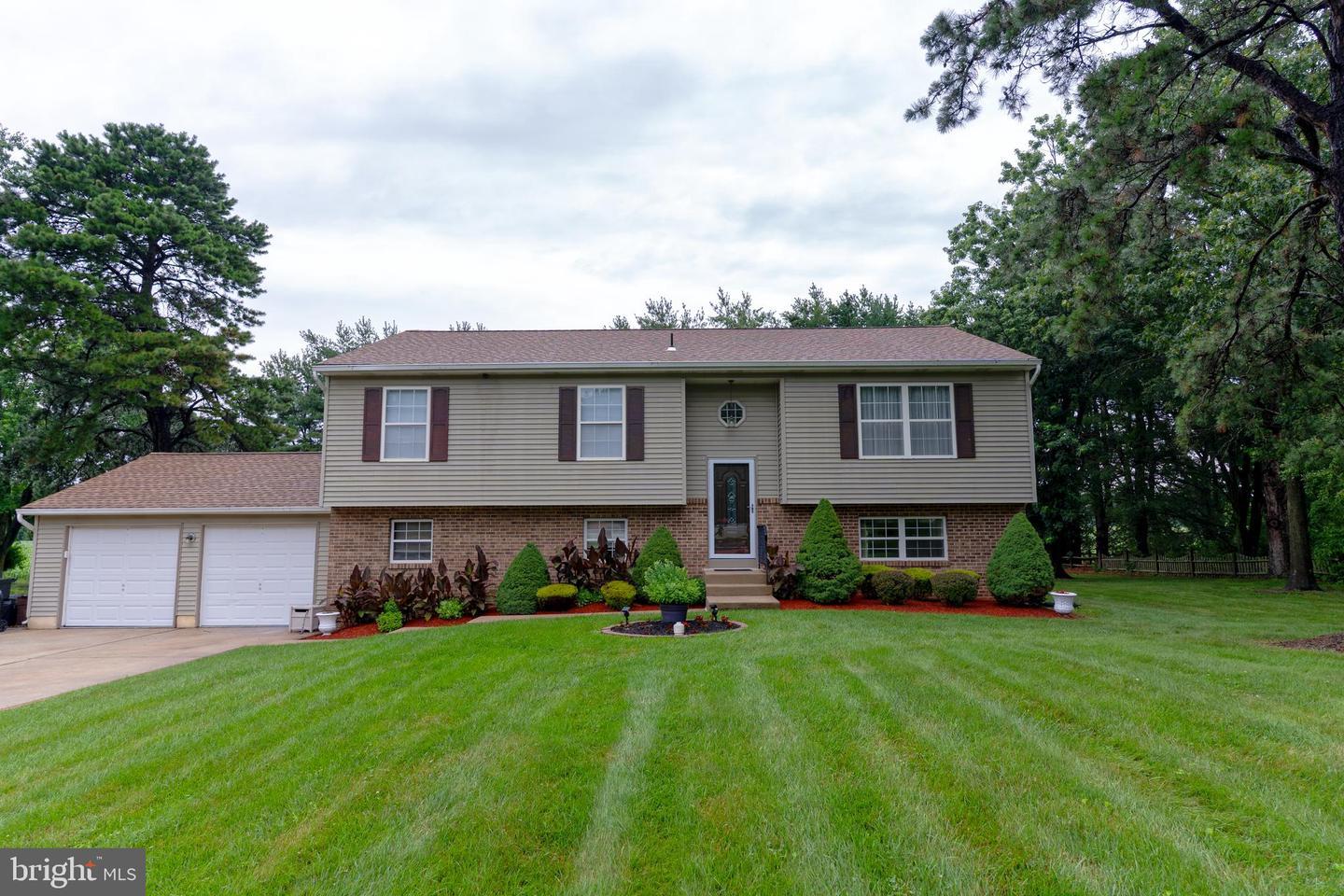 12 Seth Drive  Hammonton NJ 08037 photo