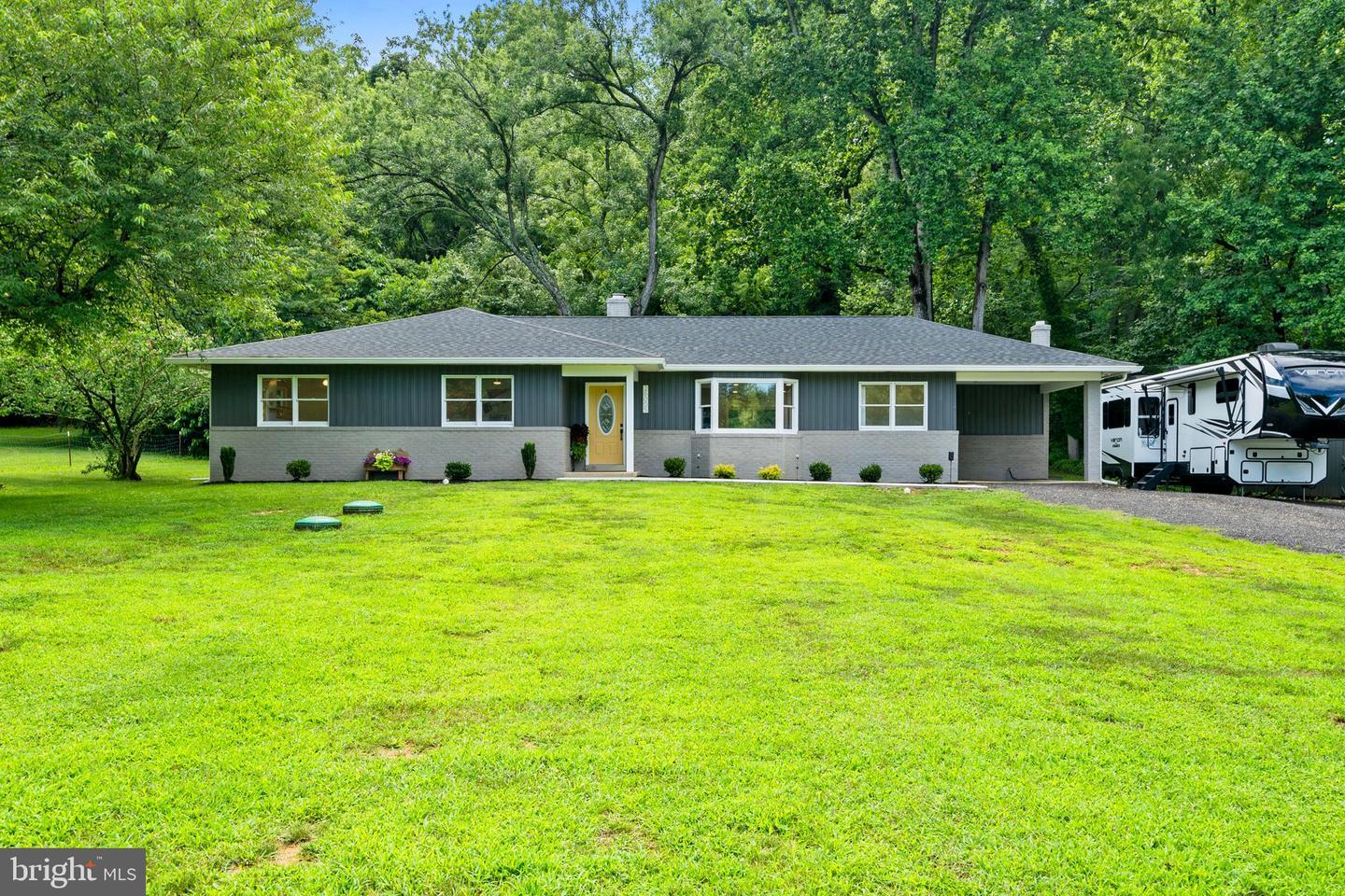 Property Photo: 26005 Jones Wharf Road MD 20636