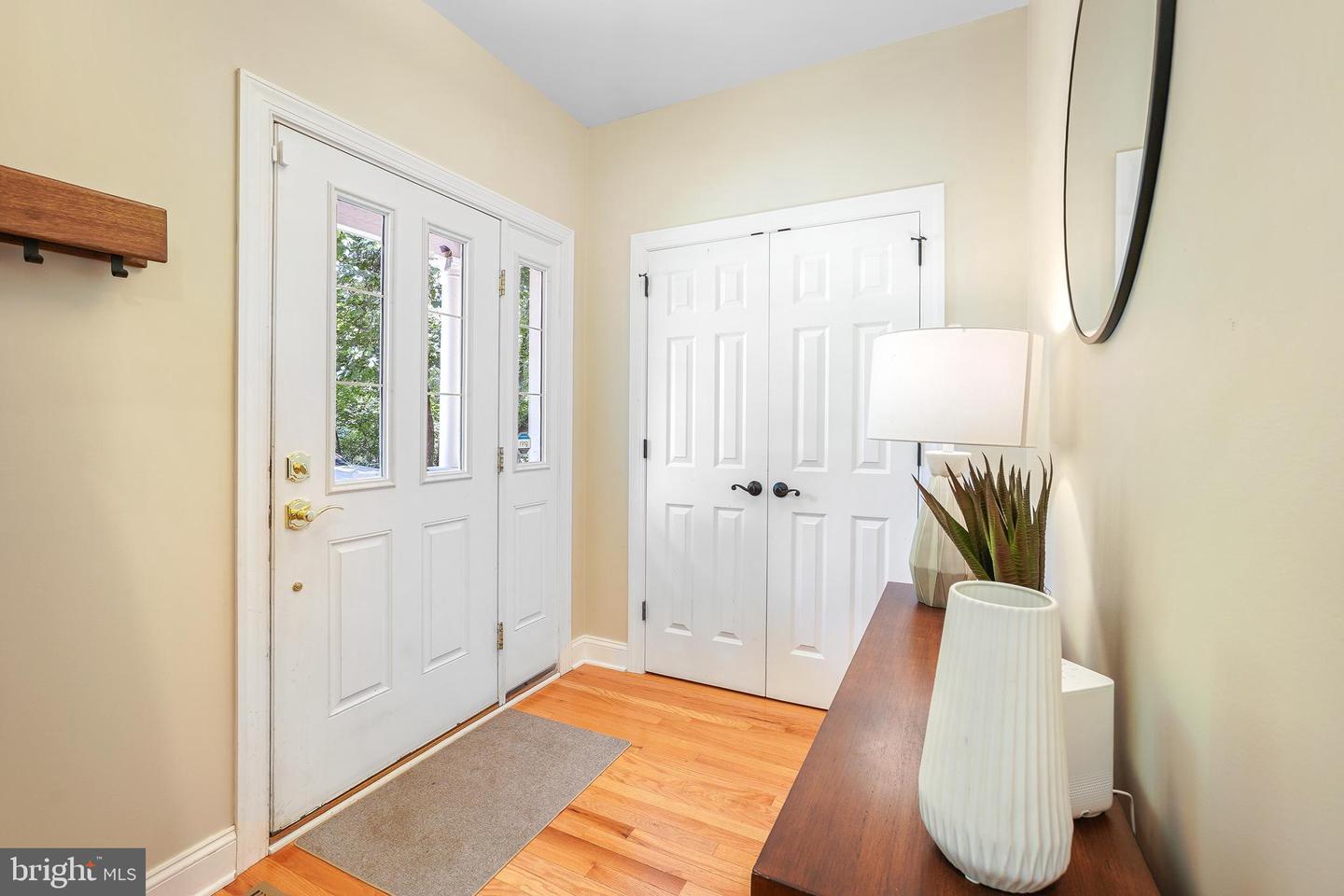 Property Photo:  6608 Poplar Avenue  MD 20912 