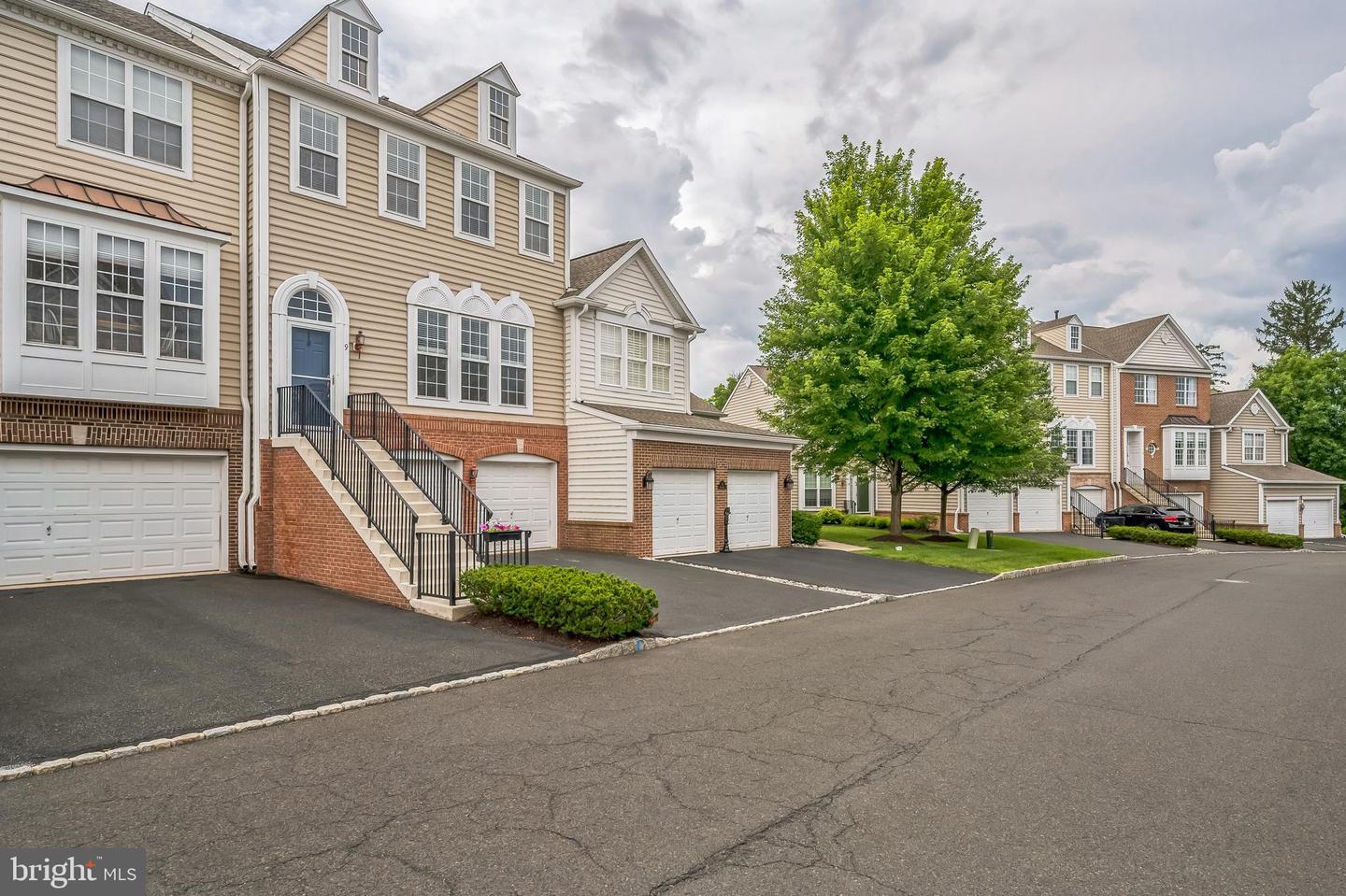 Property Photo: 9 Cornerstone Court PA 18901