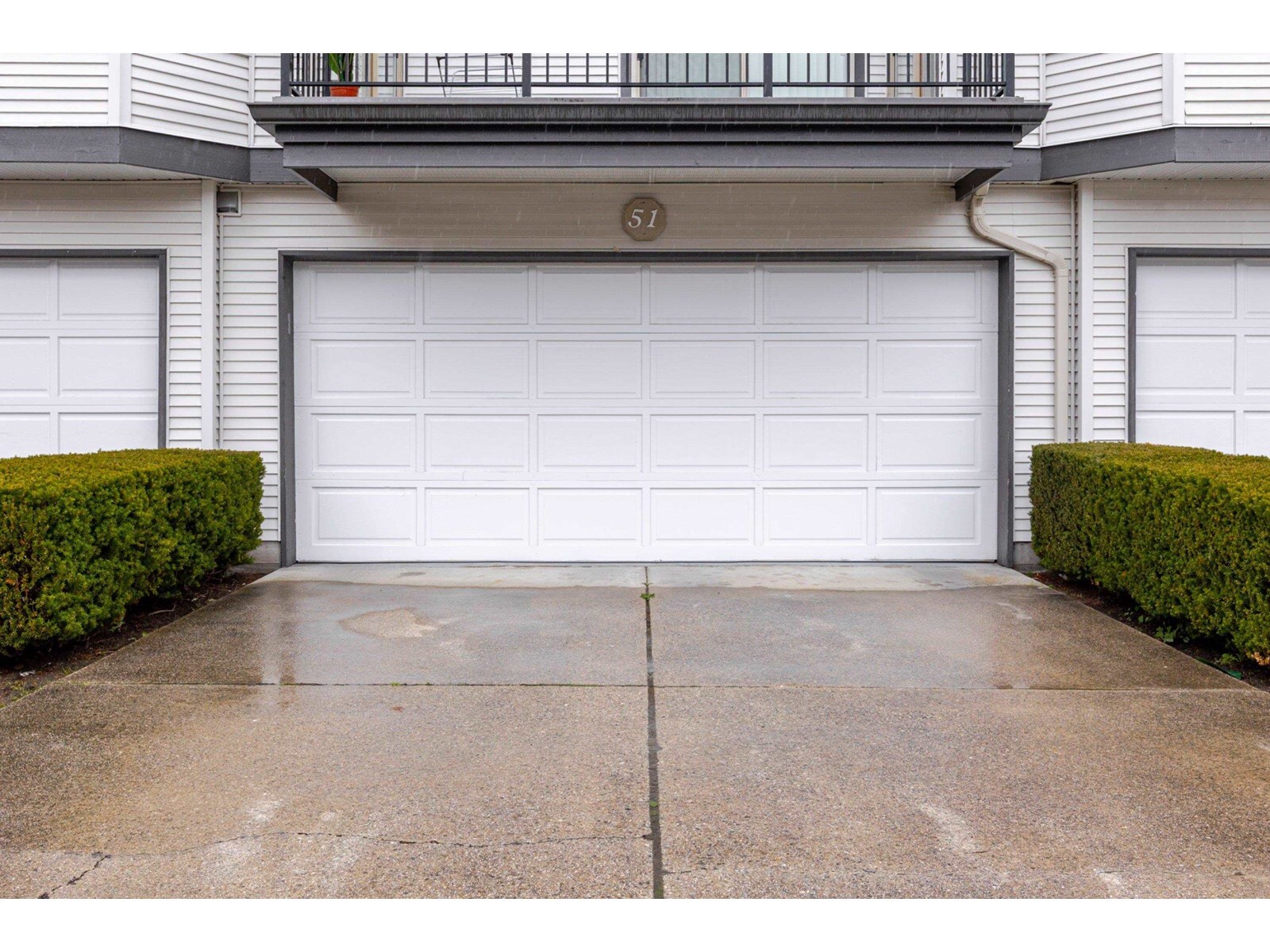 Property Photo: 15840 84 51 BC V4N 0W4