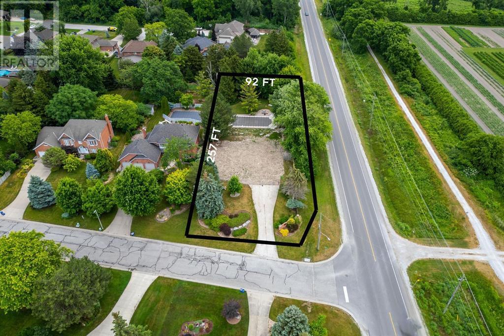Photo de la propriété: 2060 Wilmers Lane ON N7T 7H4