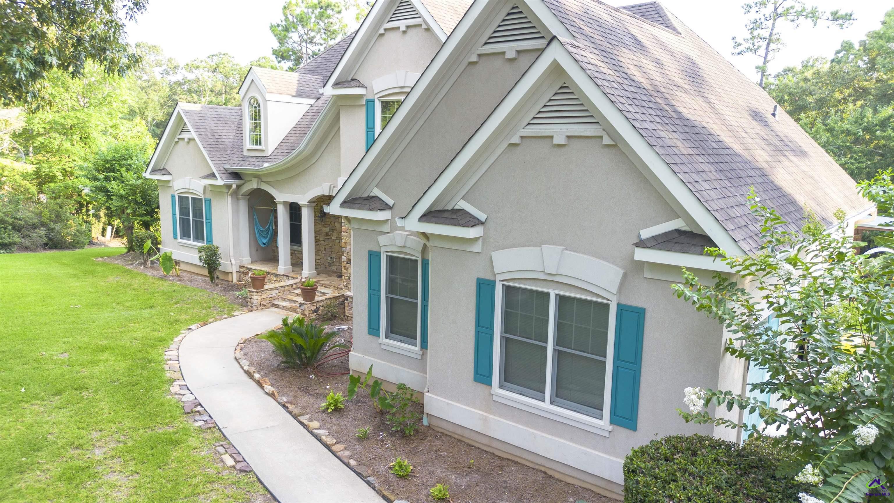 Property Photo:  214 Westbury Court  GA 31088 