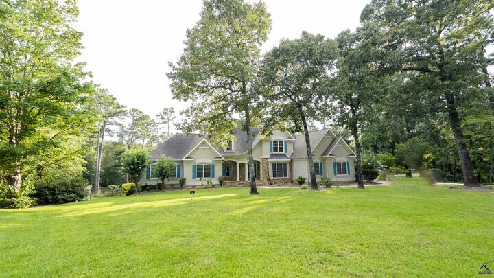 Property Photo: 214 Westbury Court GA 31088
