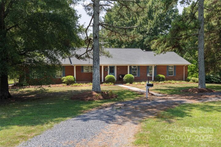 Property Photo:  621 Big Lick Road  NC 28129 
