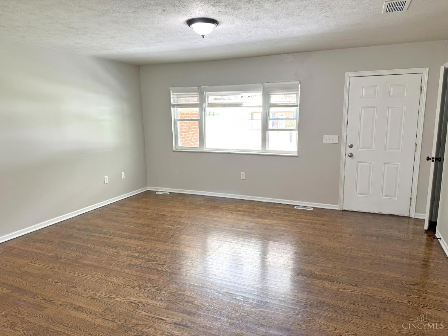 Property Photo: 6686 Catskill Drive OH 45005