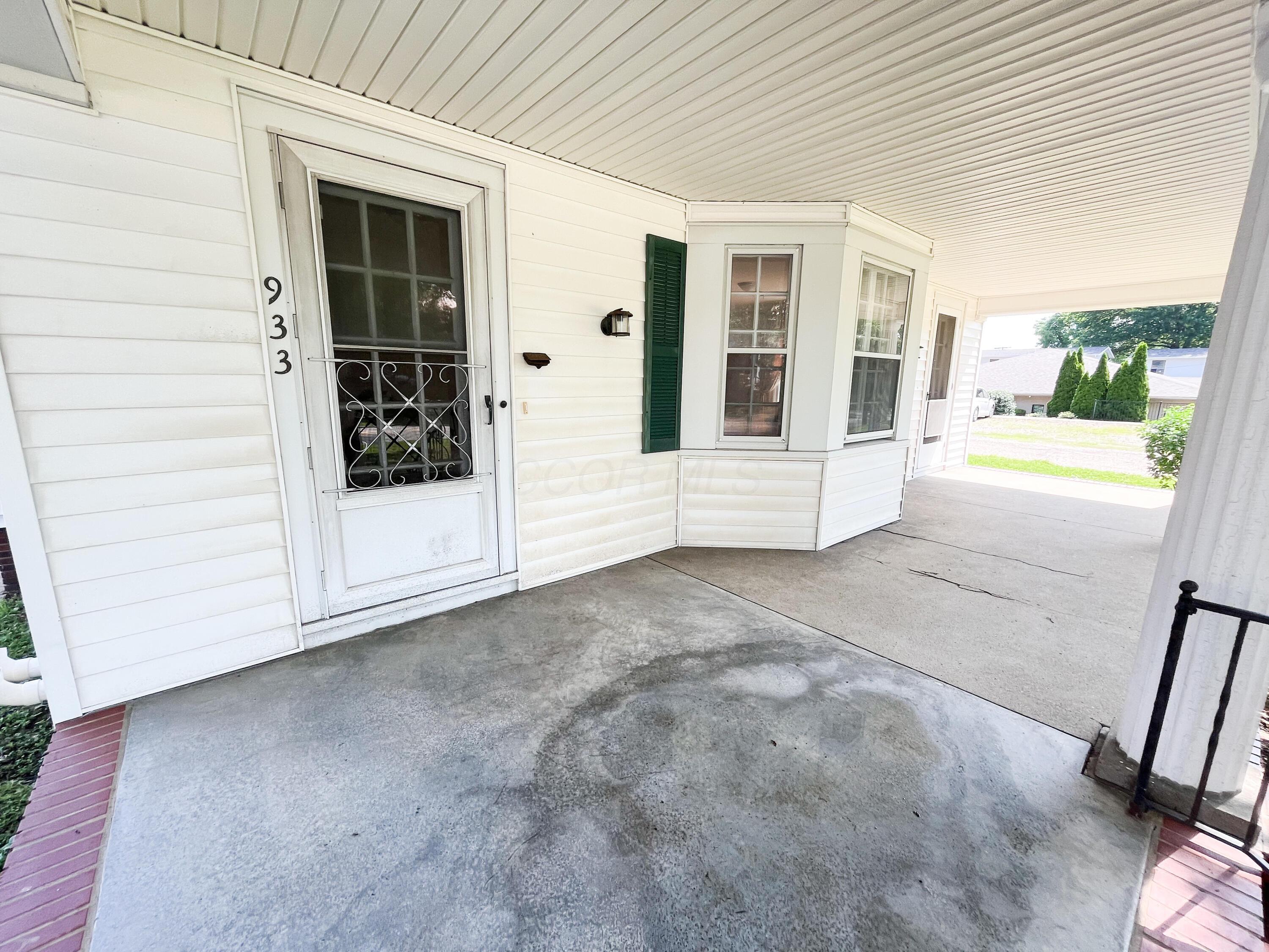 Property Photo: 933 Adair Avenue OH 43701
