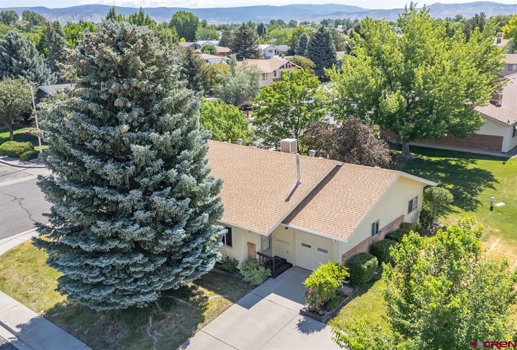 Property Photo: 2150 Hartford Way CO 81401