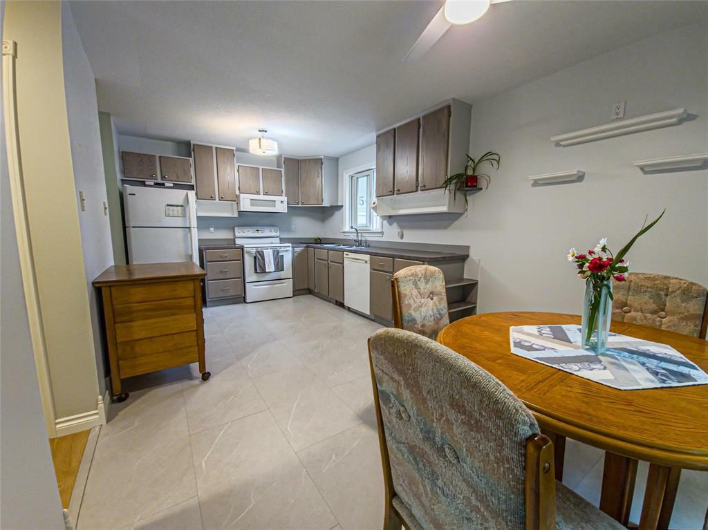 Photo de la propriété: 35 Woodhaven Drive MB R7B 7Y6