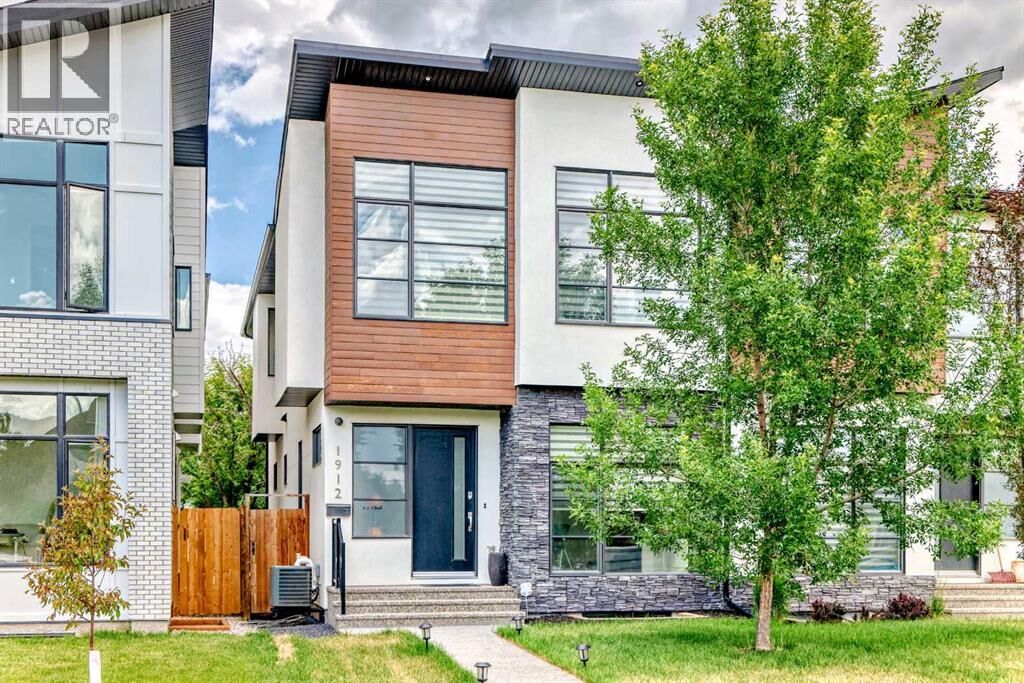Property Photo: 1912 23 Avenue Northwest AB T2M 1V8