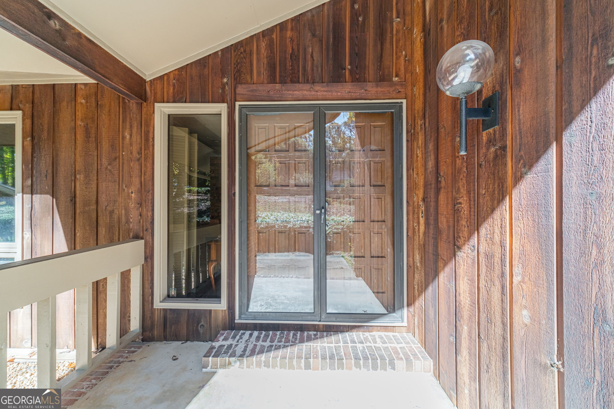 Property Photo: 2612 Country Club Drive SE GA 30013