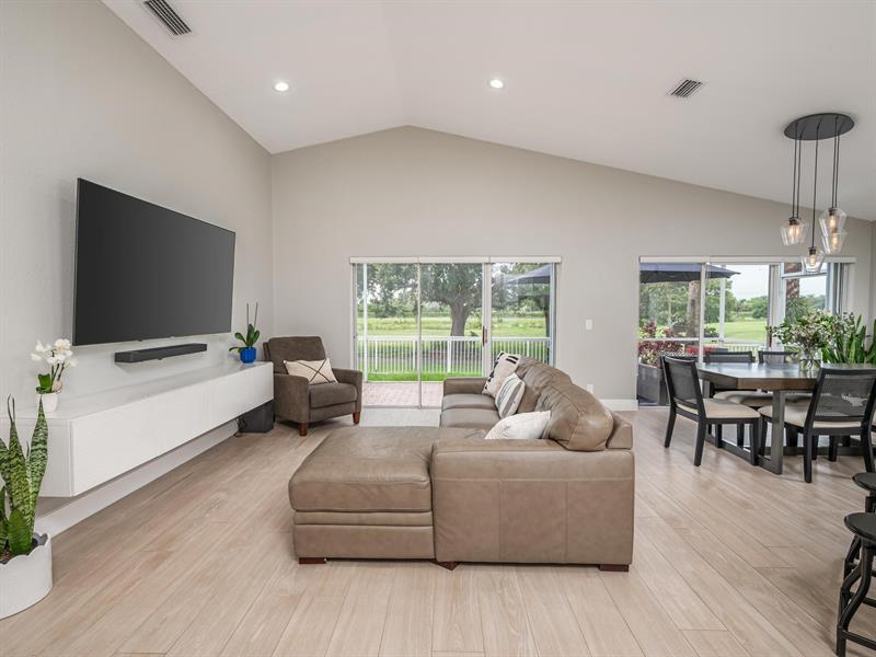 Property Photo:  15100 SW 16th St  FL 33027 