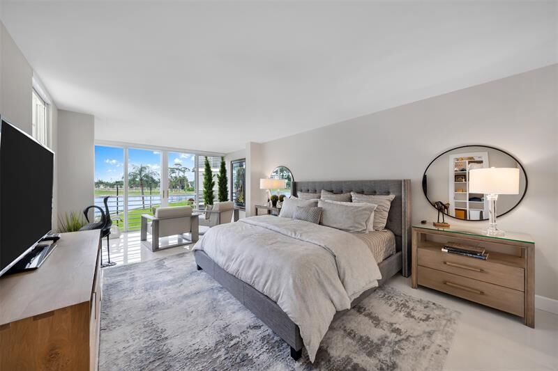 Property Photo:  3095 N Course Dr 206  FL 33069 