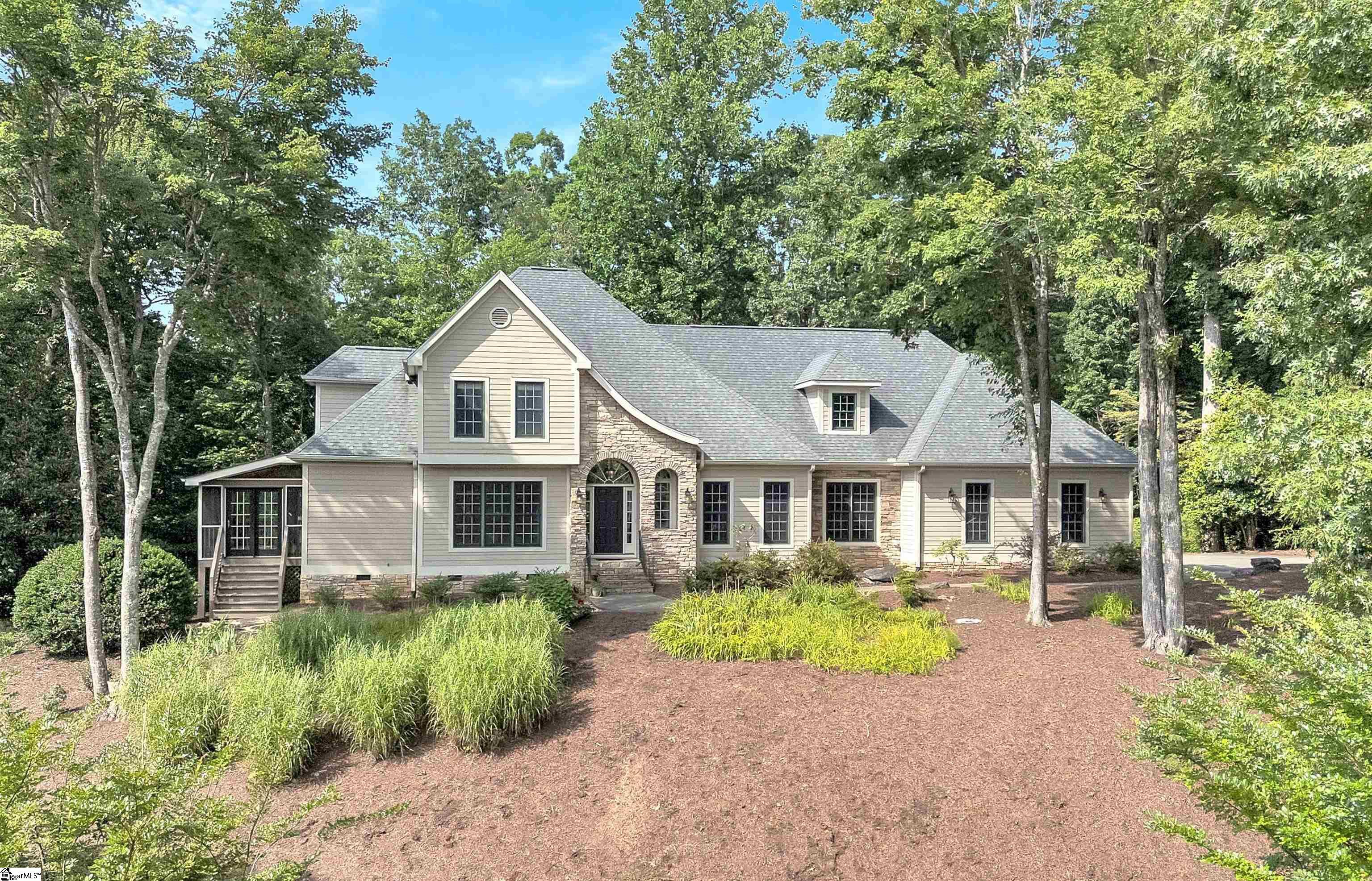 Property Photo: 306 Sedgewick Road SC 29690