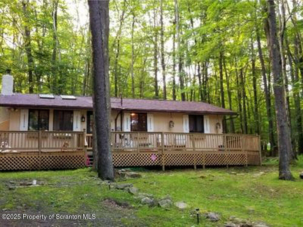 77 N Lehigh River Drive  Gouldsboro PA 18424 photo