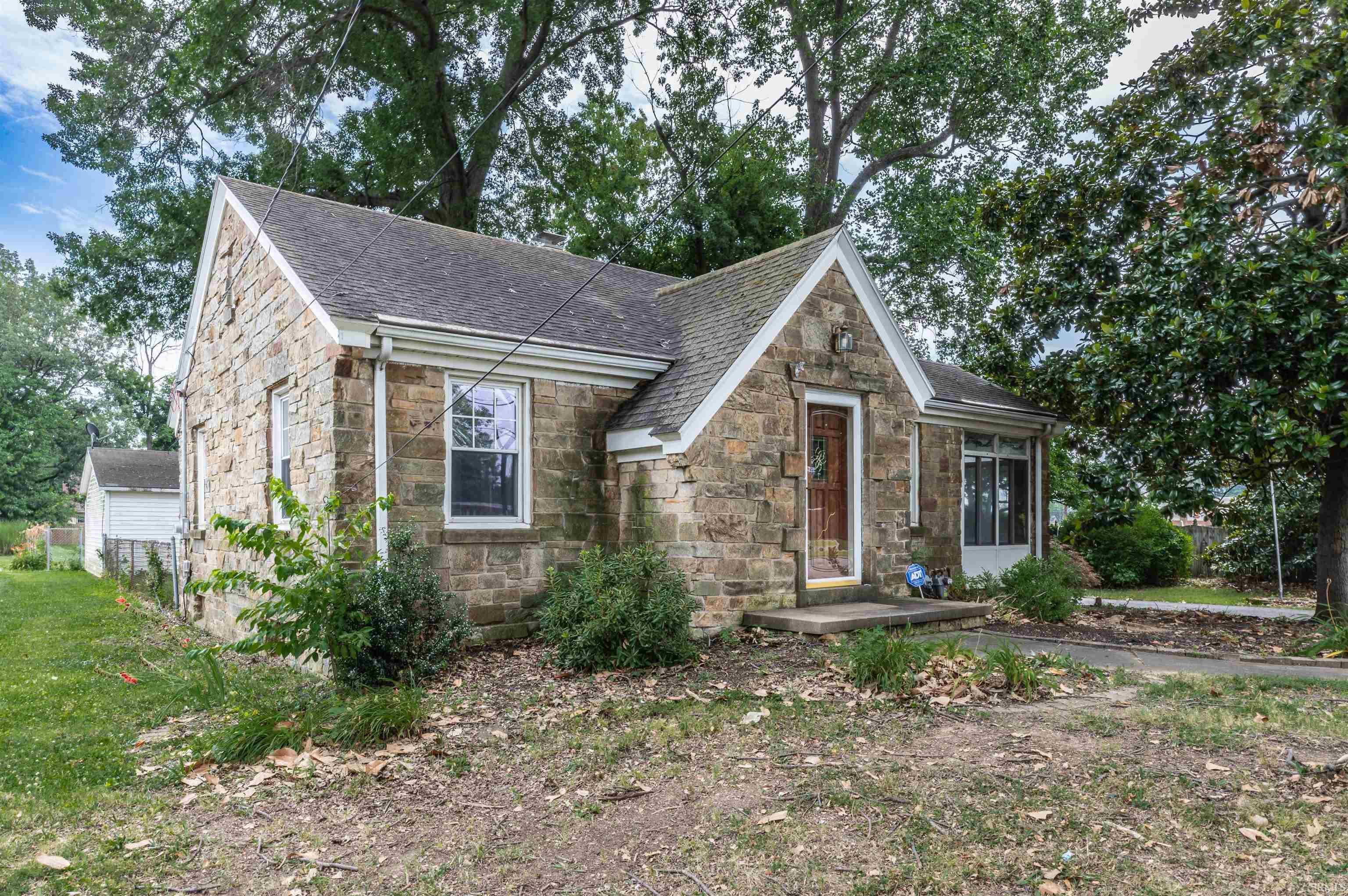 Property Photo:  1926 S Green River Road  IN 47715 