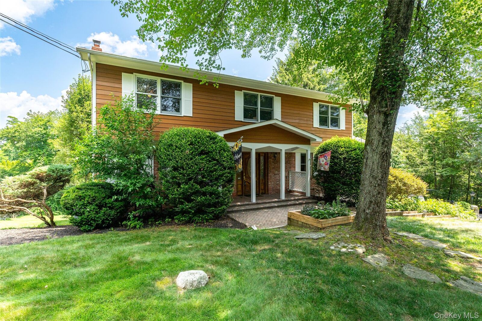 Property Photo:  18 Primrose Street  NY 10536 