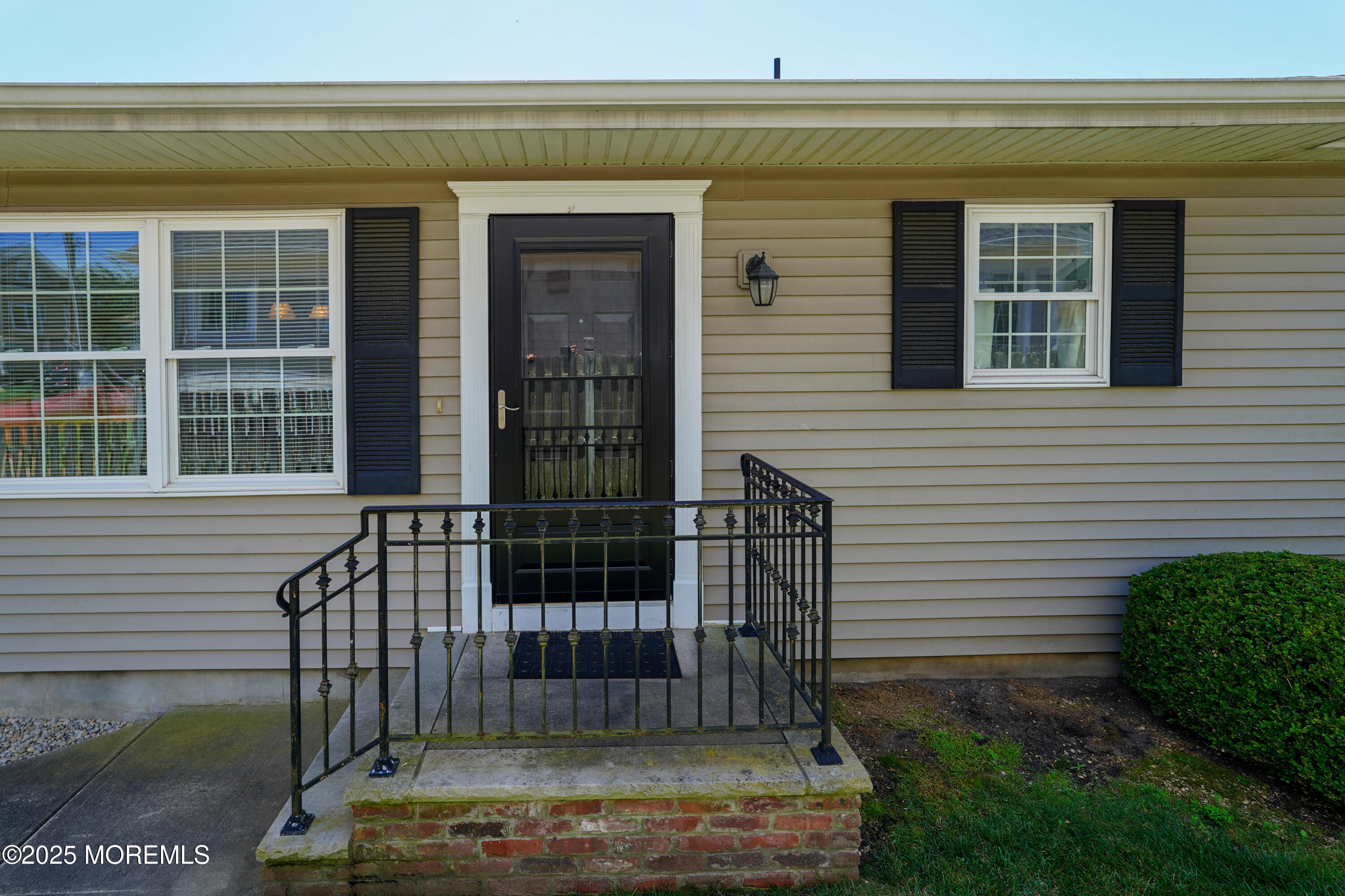 Property Photo:  305 11th Avenue  NJ 07762 