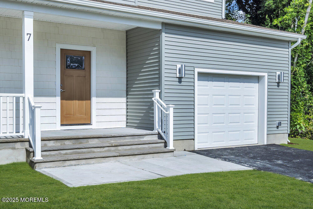 Property Photo: 7 Leifried Lane NJ 08087