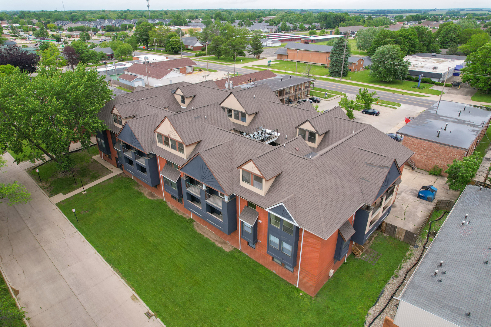 Property Photo: 2008 Vawter Street 103 IL 61801