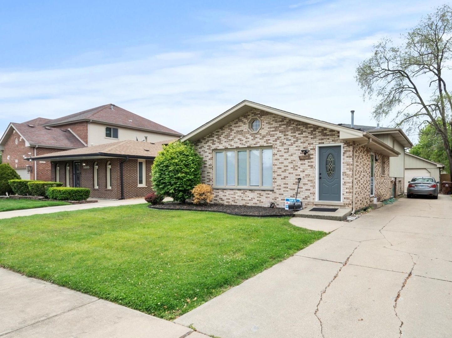 5809 W 90th Place  Oak Lawn IL 60453 photo