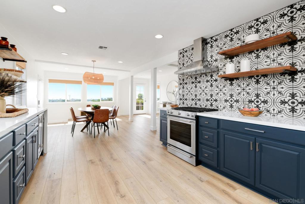 1129 Bonita Dr  Encinitas CA 92024 photo