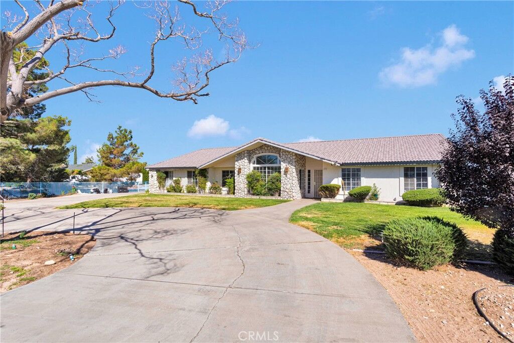 Property Photo:  16912 Danbury Avenue  CA 92345 