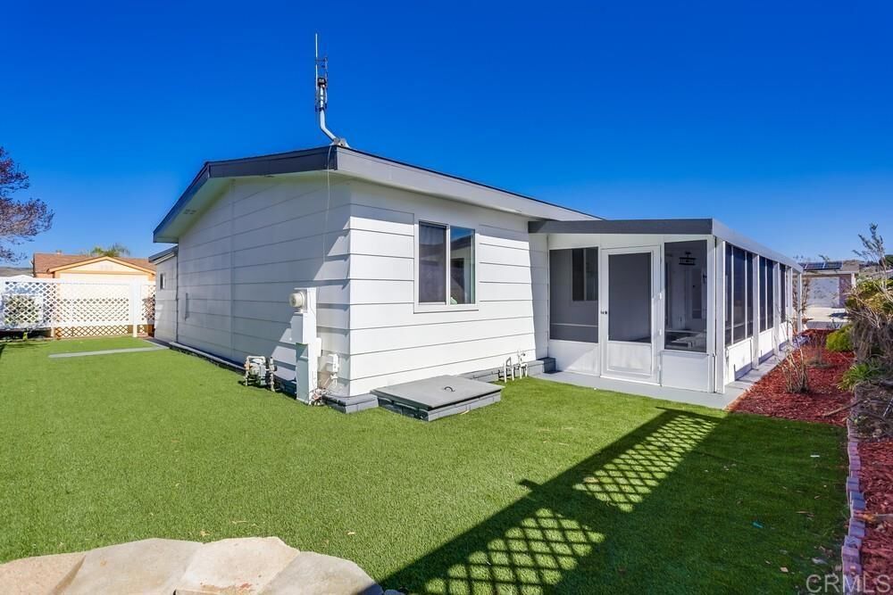 Property Photo:  1487 Puritan Drive  CA 92057 