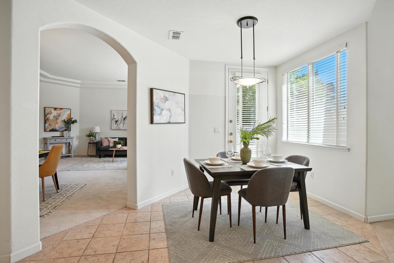 Property Photo: 2816 Granite Park Lane CA 95758