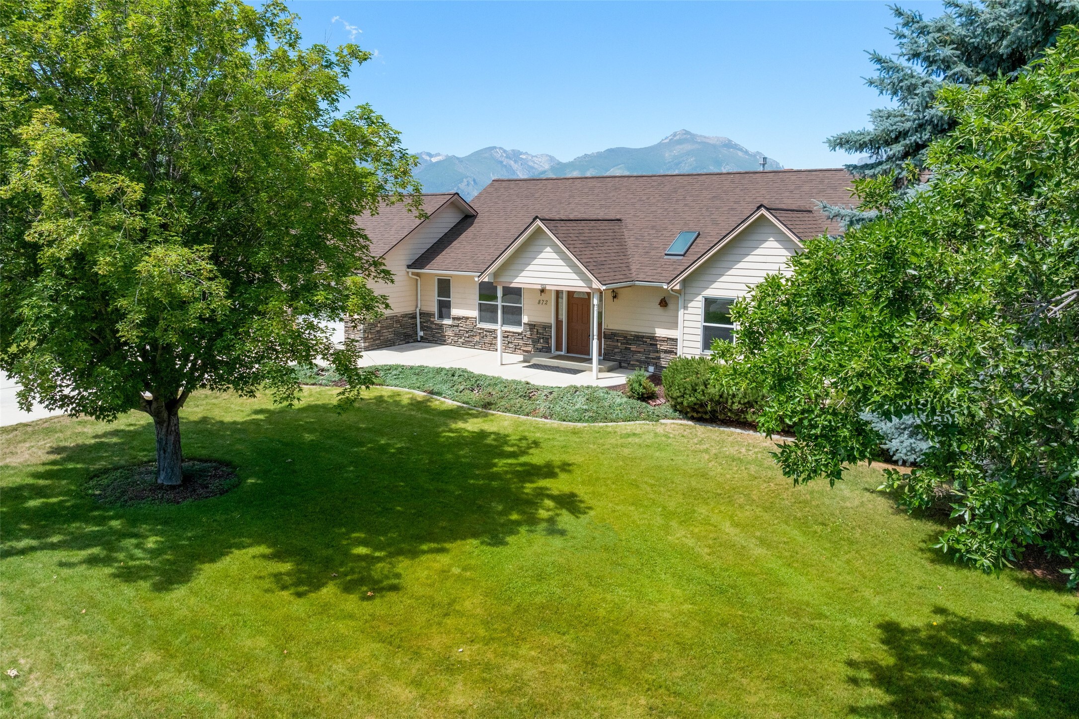 Property Photo: 872 Mint View Road MT 59828