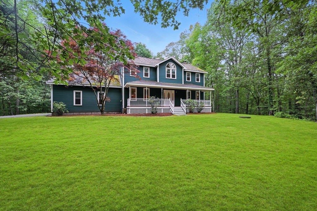 Property Photo: 204 Aldrich St MA 01569
