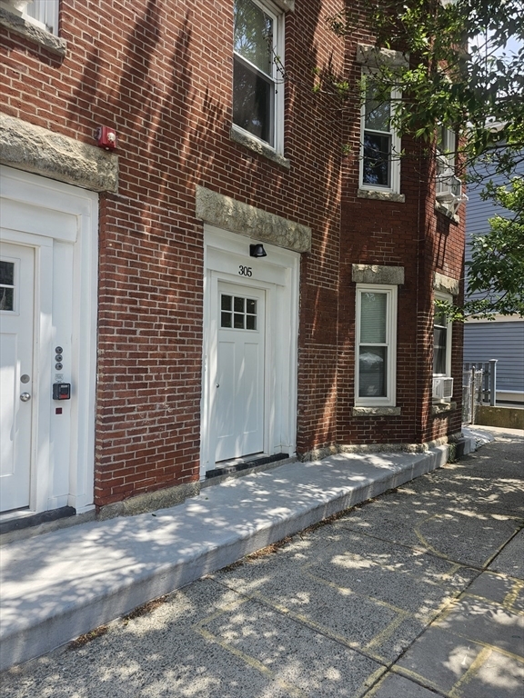 Property Photo: 305 Medford Street 1 MA 02143