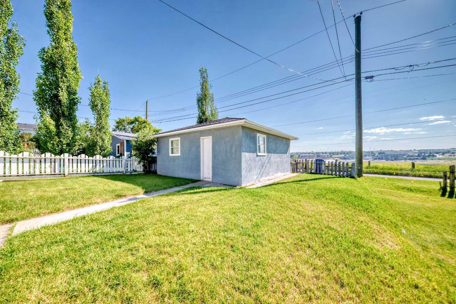 Photo de la propriété:  1508 Child Avenue NE  AB T2E 5E4 