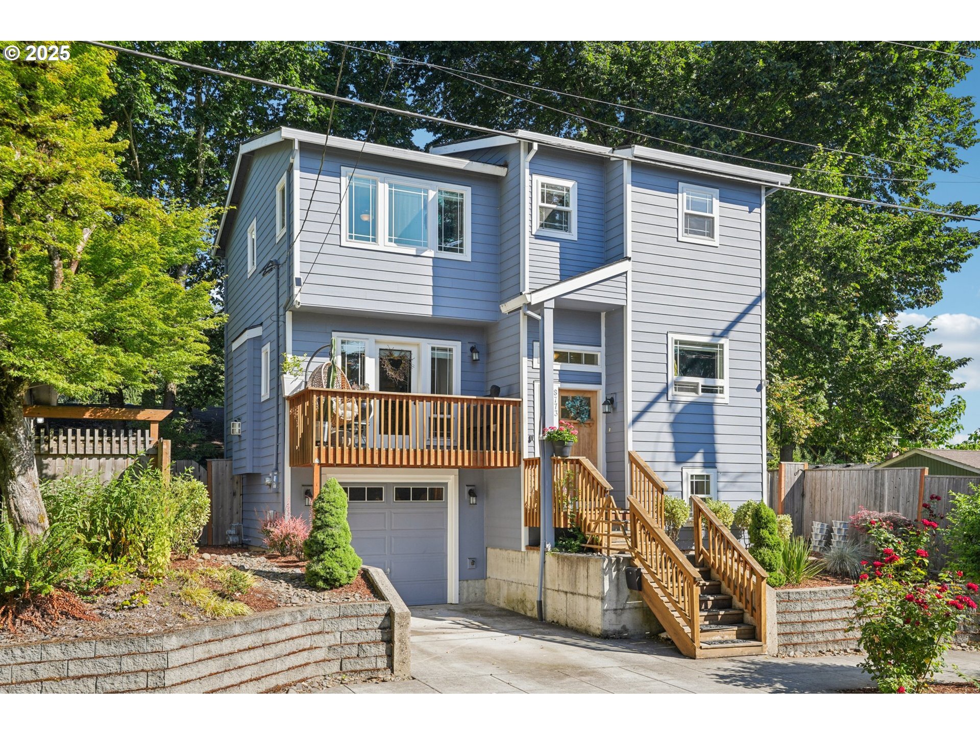Property Photo: 8773 N Swenson St OR 97203