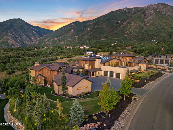 Property Photo:  867 S Summit Creek Drive  UT 84653