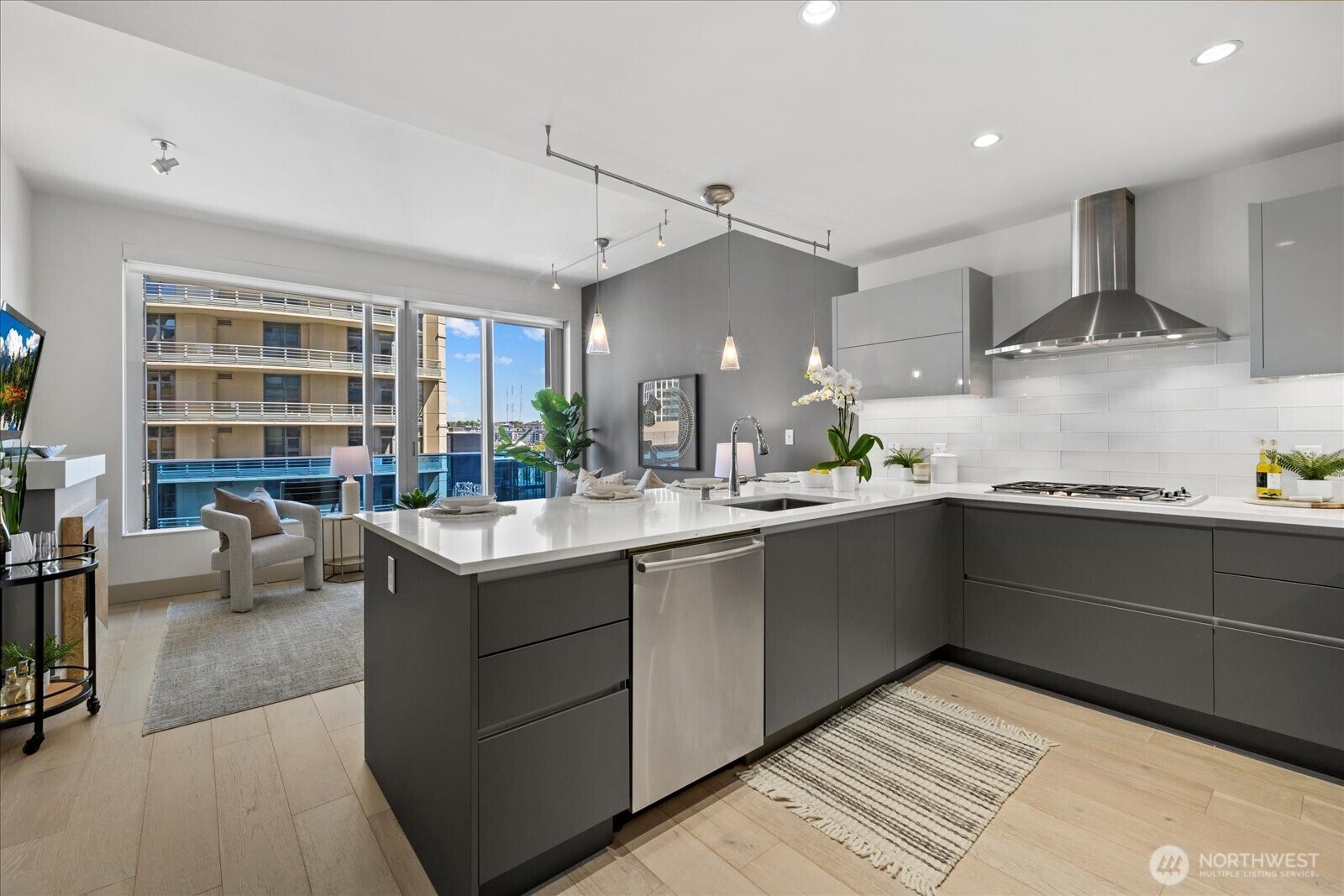 Property Photo: 737 Olive Way 1903 WA 98101