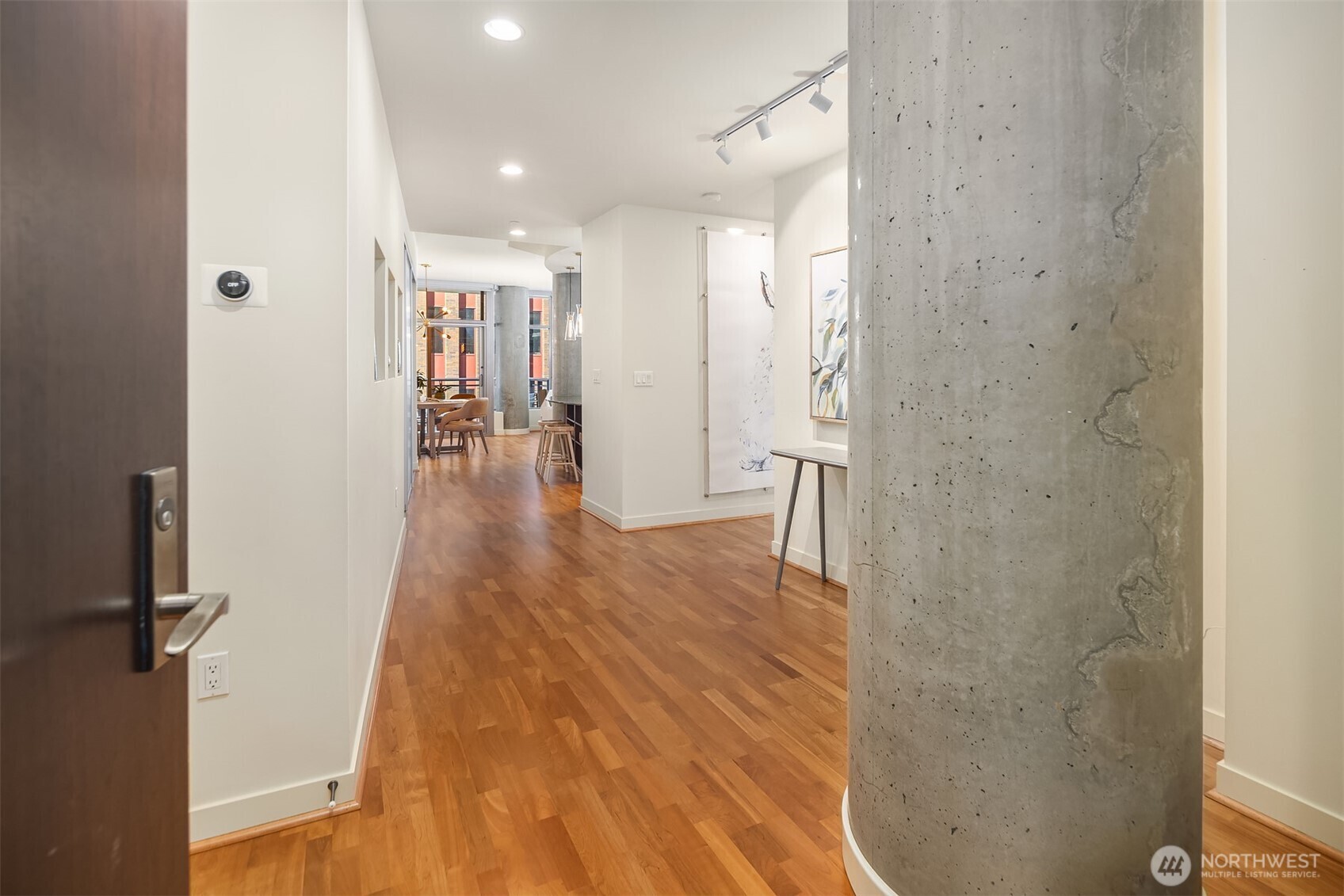 Property Photo: 2033 2nd Avenue 703 WA 98121