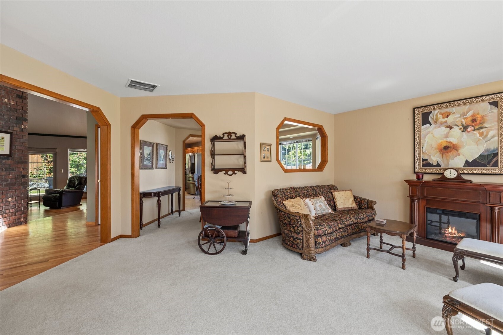 Property Photo: 405 S Waugh Road WA 98274