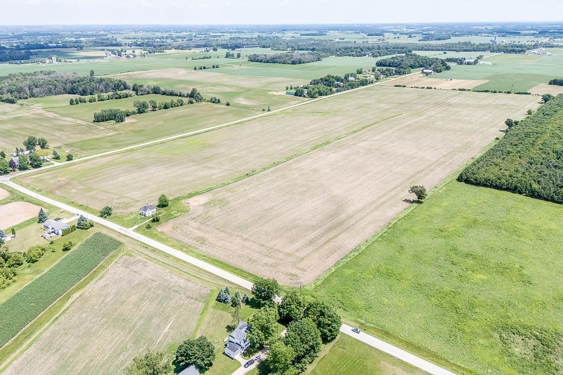Property Photo:  N4440 Mayflower Road  WI 54106-8015 