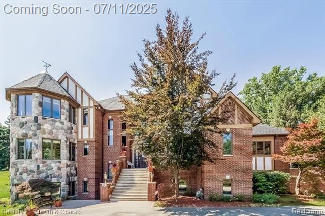 31085 Estate Woods Court  Farmington Hills MI 48331 photo