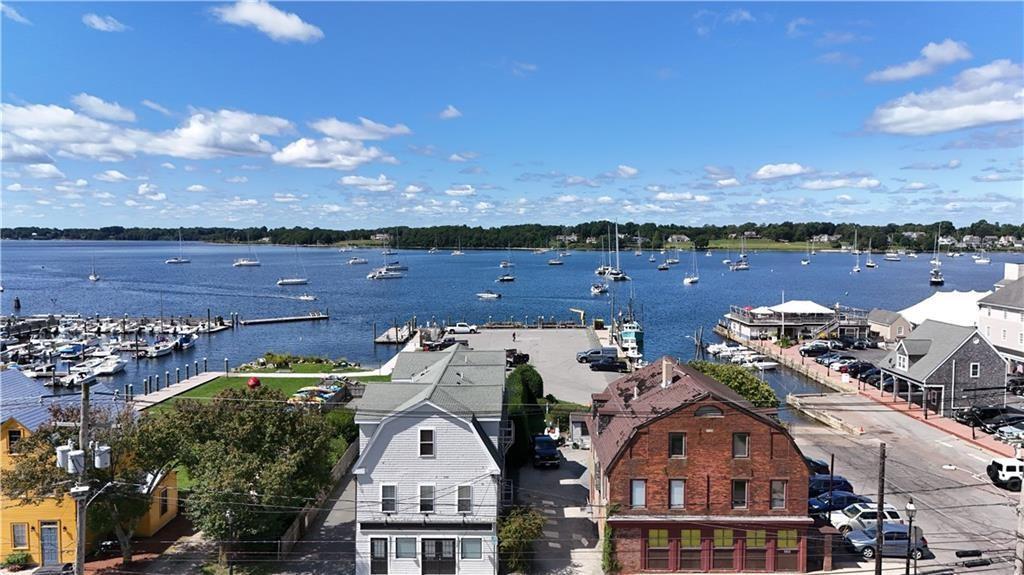 Property Photo:  18 State Street 4 (2nd Floor West)  RI 02809 