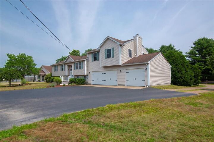 Property Photo: 350 Narrow Lane RI 02813