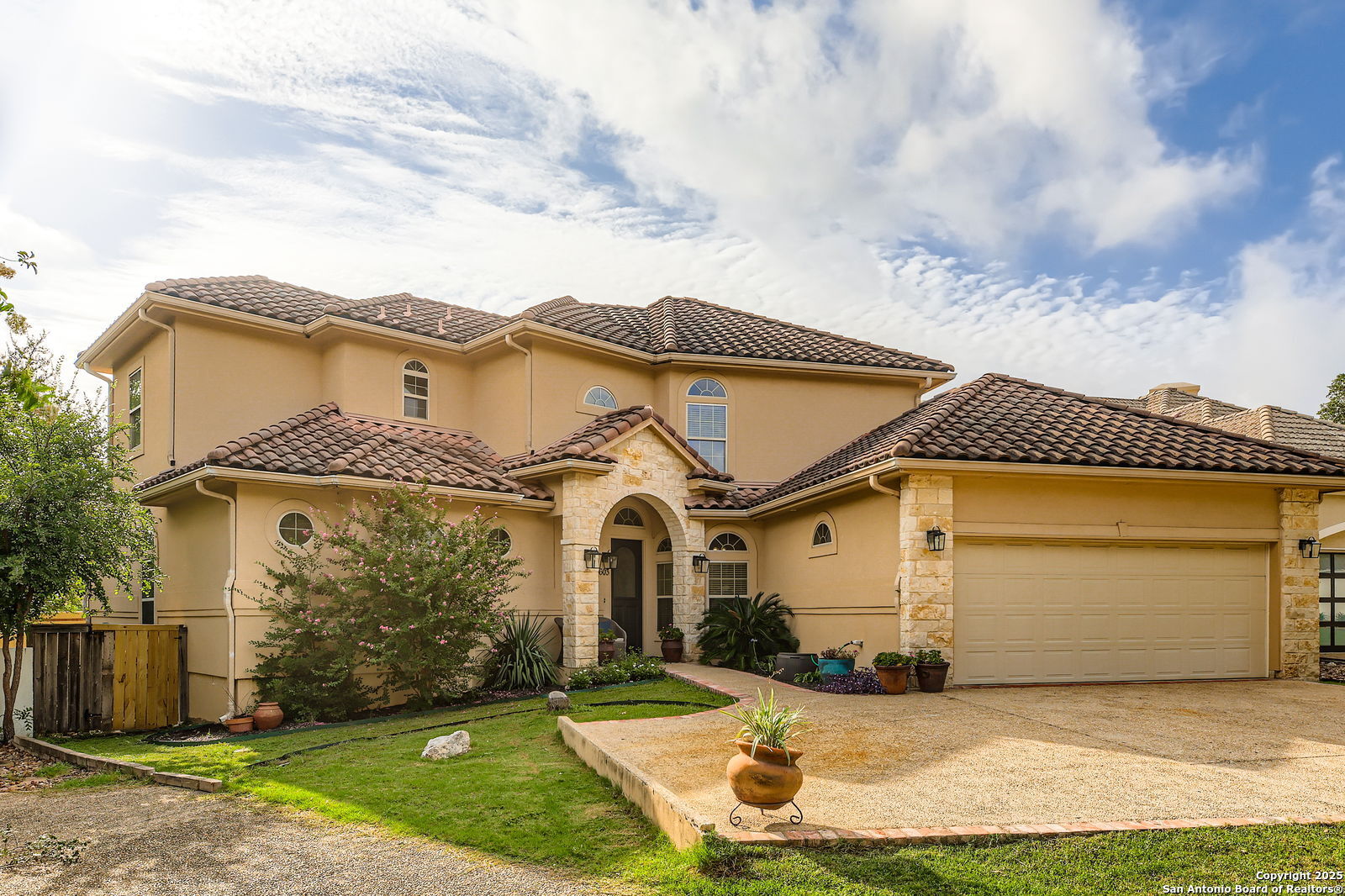 603 Hillsong  San Antonio TX 78258 photo