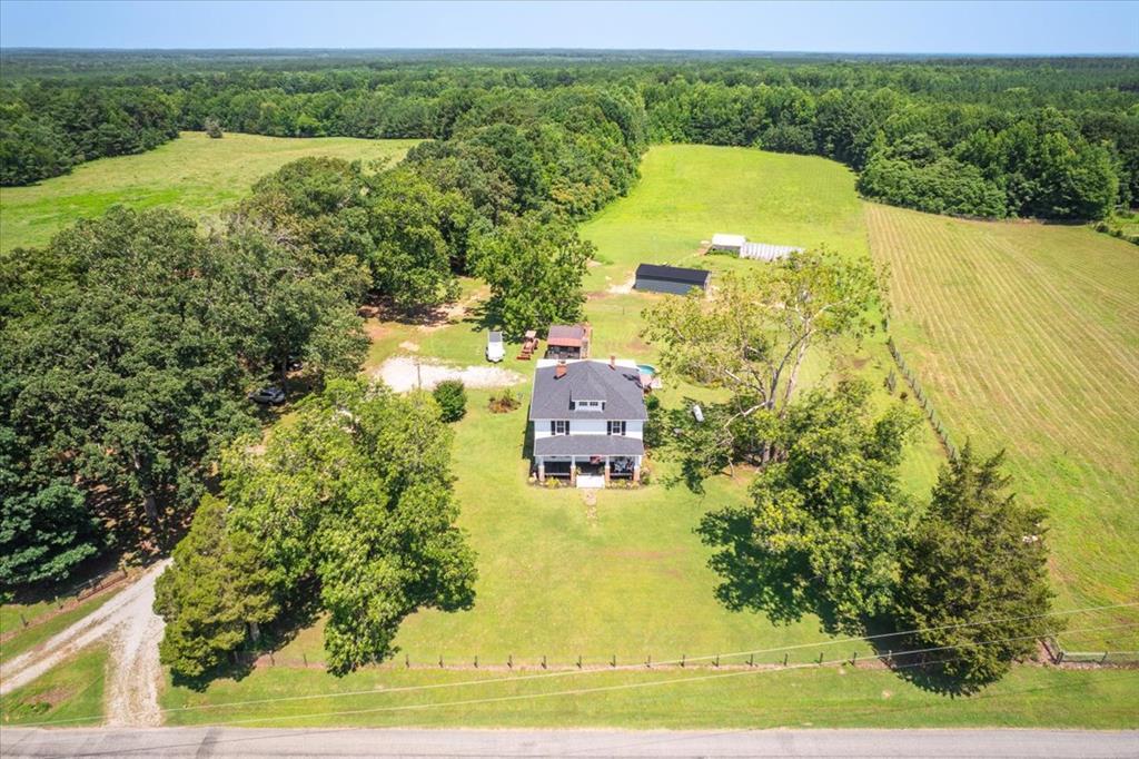 Property Photo: 3261 Alvis VA 23950