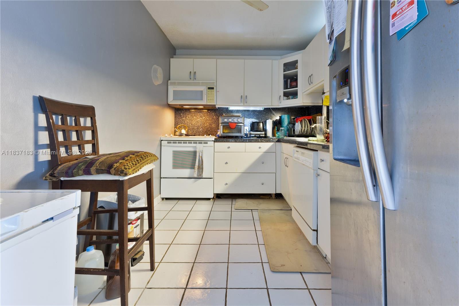 Property Photo: 20379 W Country Club Dr 2636 FL 33180