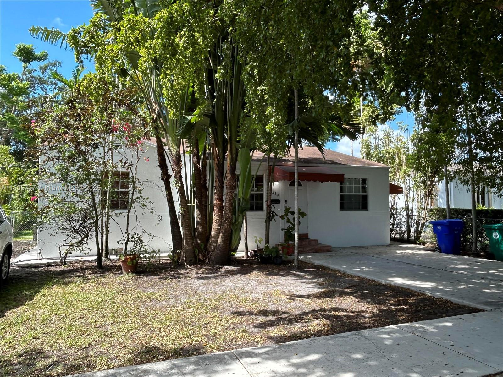 Property Photo: 5220 SW 5th St FL 33134