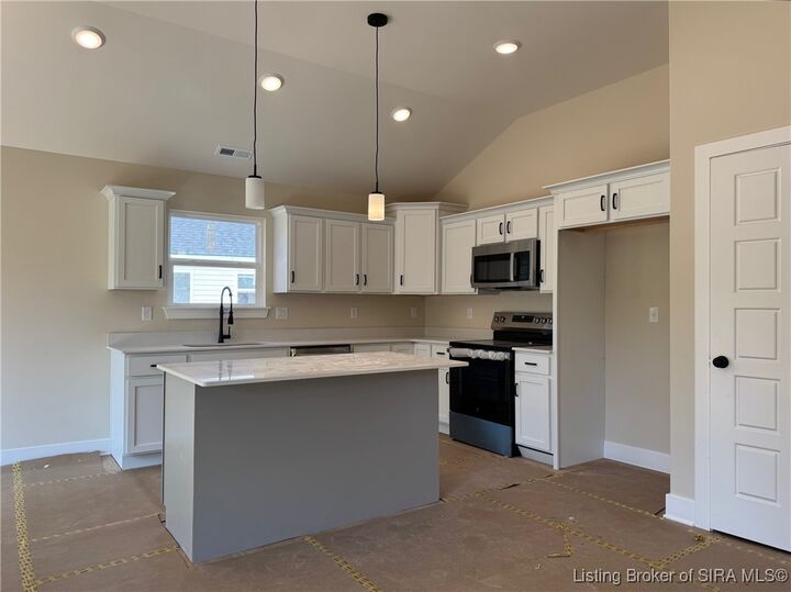 Property Photo: 1034 Dunbarton Way Lot 206 IN 47122