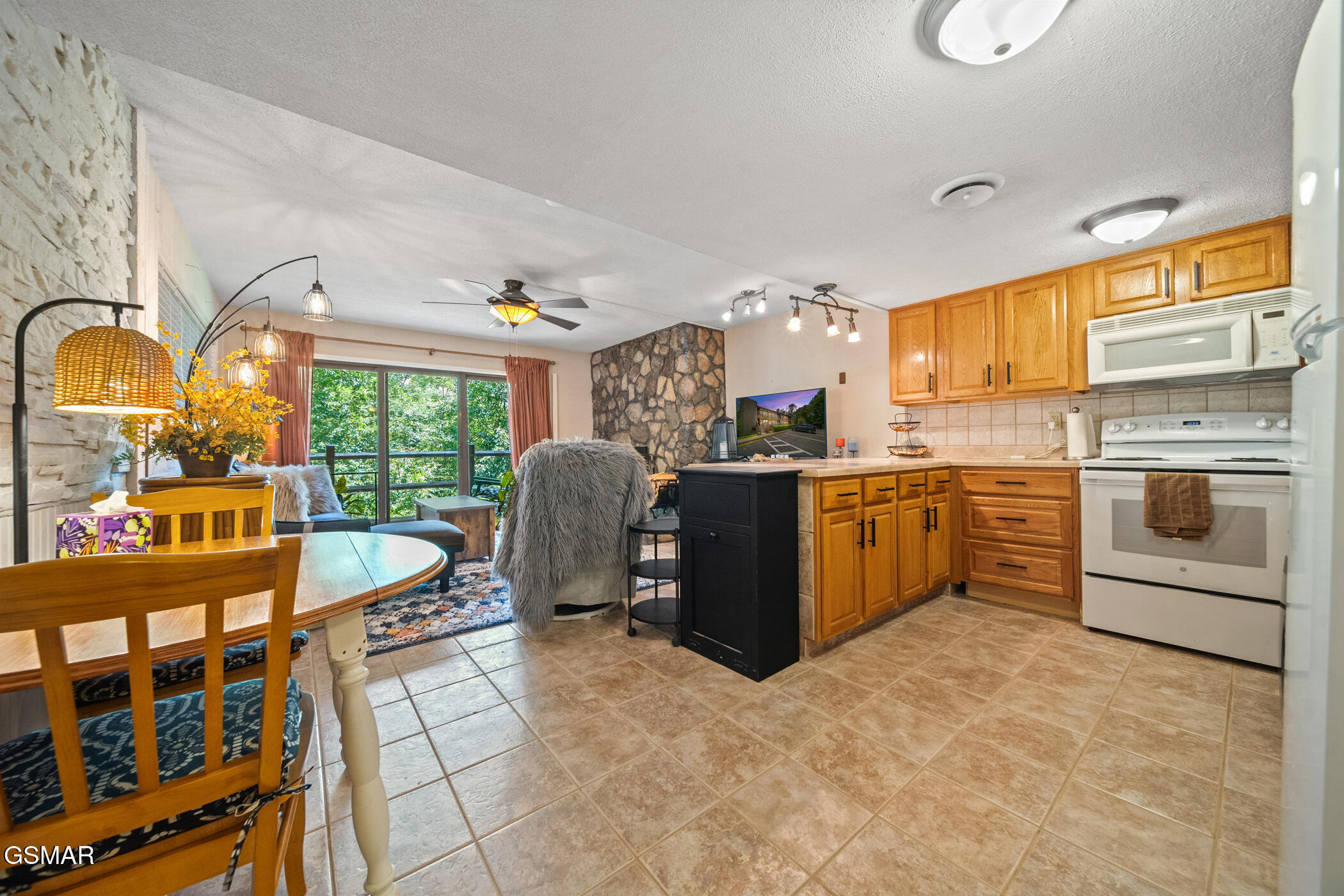 Property Photo: 1081 Cove Road TN 37876